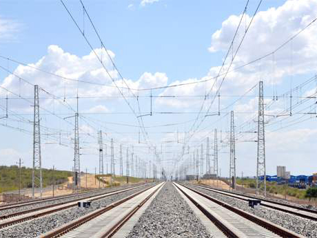 China Railway Guangzhou Bureau runs through 3 China-Laos railway tunnels this month